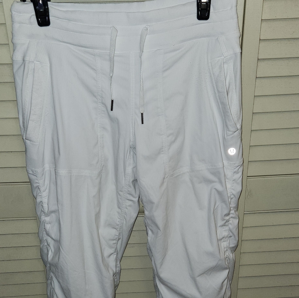 Lululemon lined dance crop joggers
